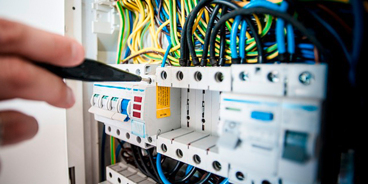Elektroinstallateur für Containerprojekte (m/w/d)